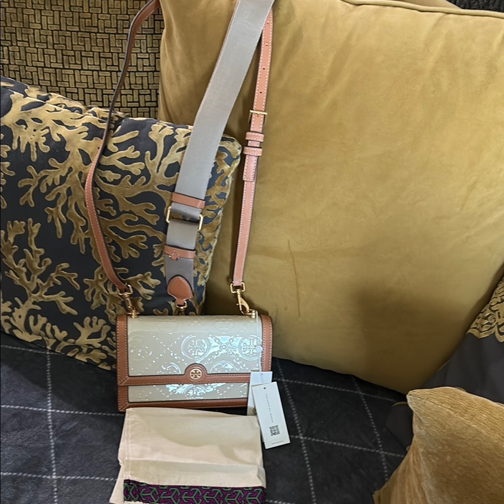 Tory Burch Cream and Tan Women's Bag